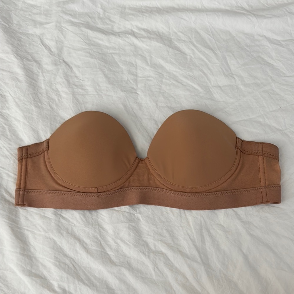 Pepper Tan Strapless Bra